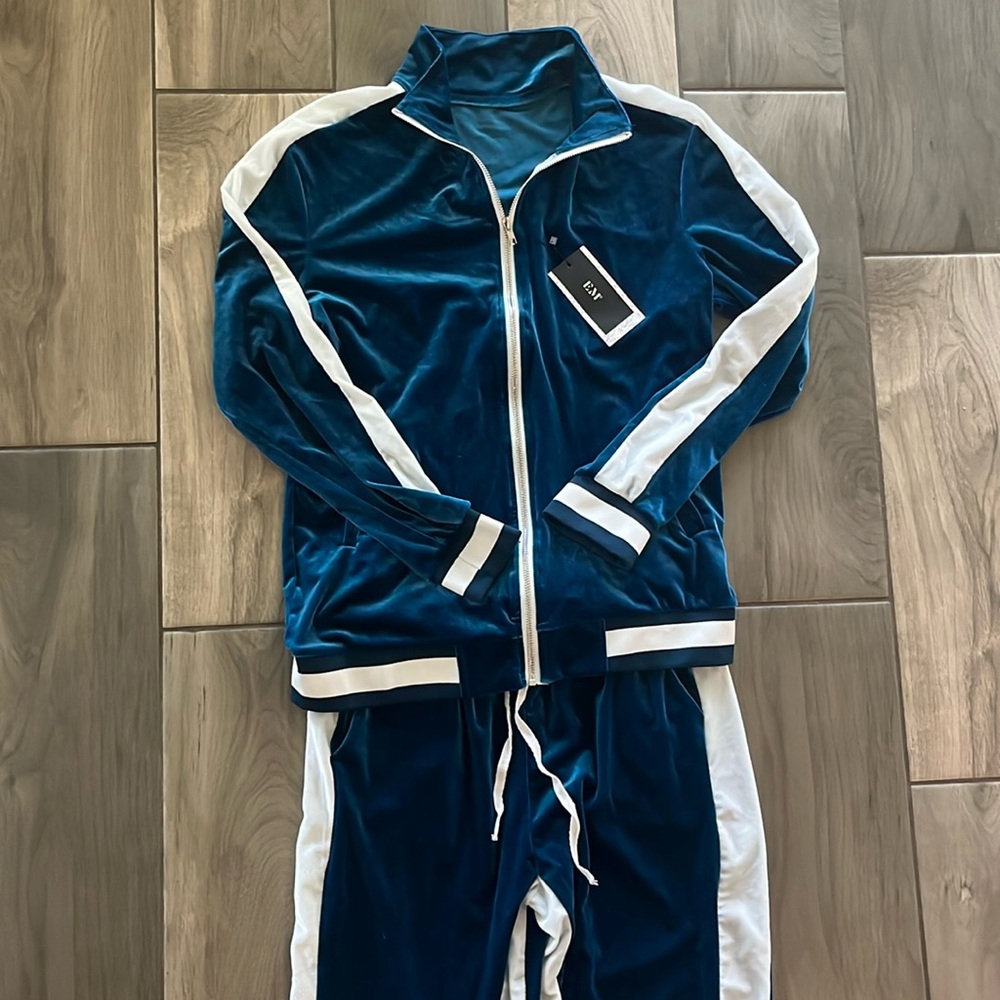 NWT! Velour Full jumpsuit! Blue & White Velour Jumpsuit. Size small.
